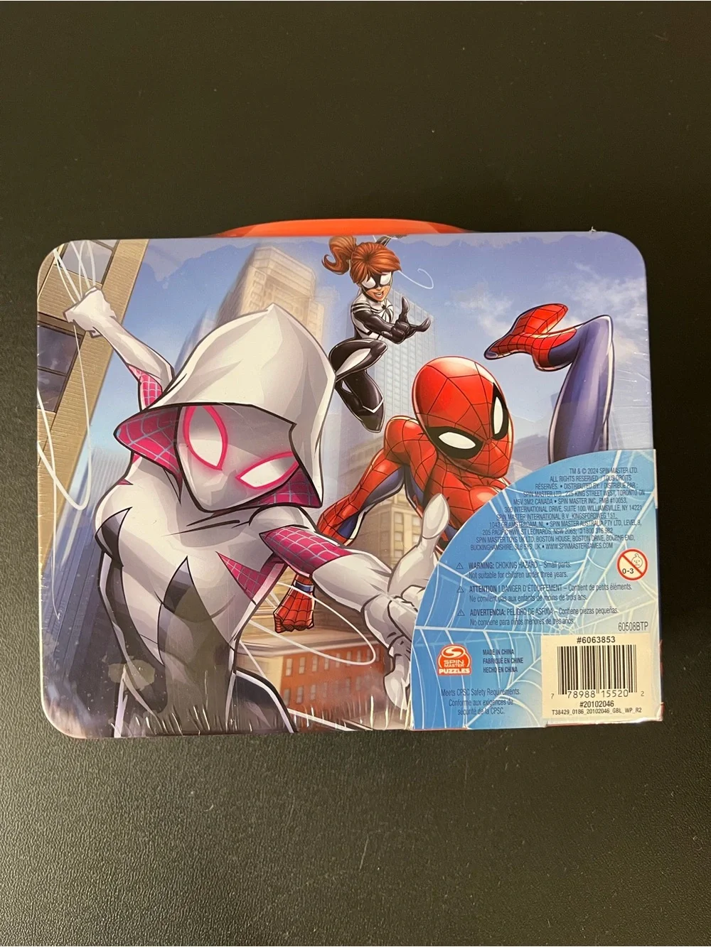 Marvel Spiderman 48 Piece Puzzle in Tin Lunchbox New Sealed